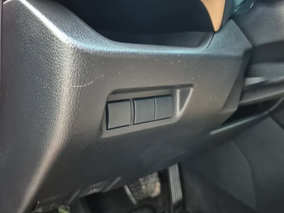 تويوتا راف فور LE 2019 