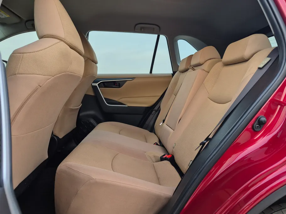 تويوتا راف فور LE 2019 