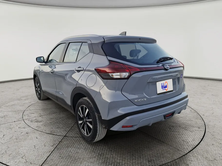 2024 Nissan Kicks S 