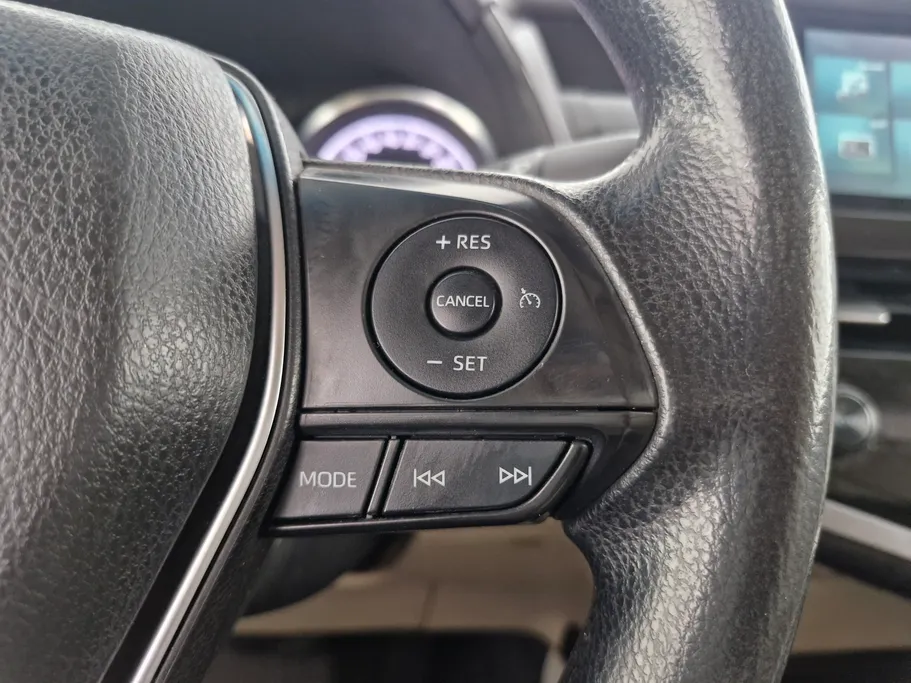 2021 Toyota Camry  LE 