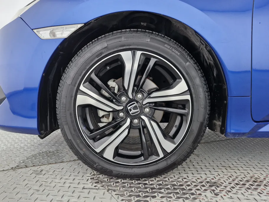 هوندا سيفيك LX 2018 