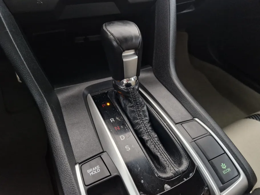 هوندا سيفيك LX 2018 