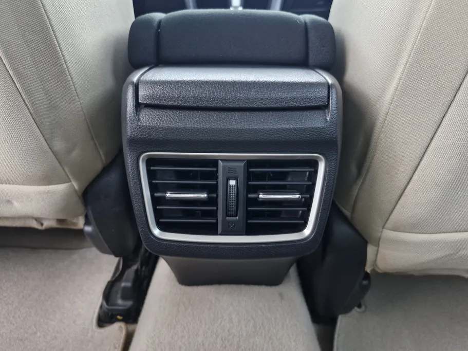 هوندا سيفيك LX 2018 