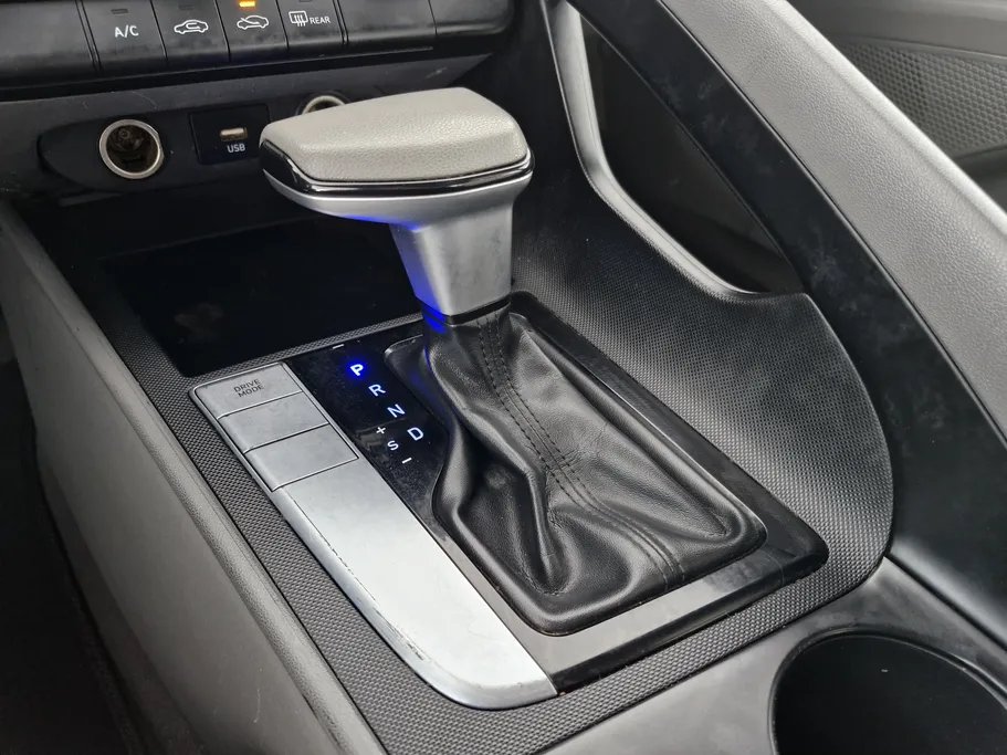 2022 Hyundai Elantra Fleet 