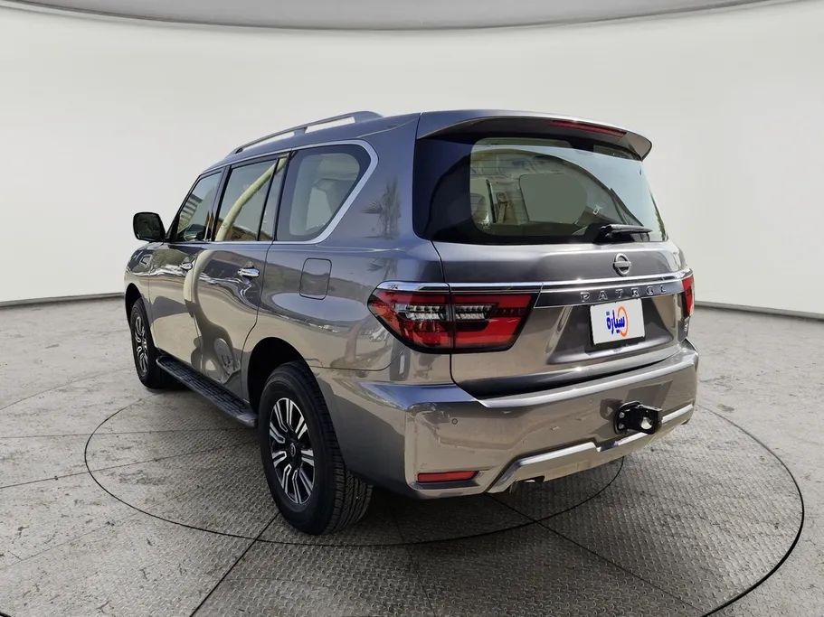 2023 Nissan Patrol SE 