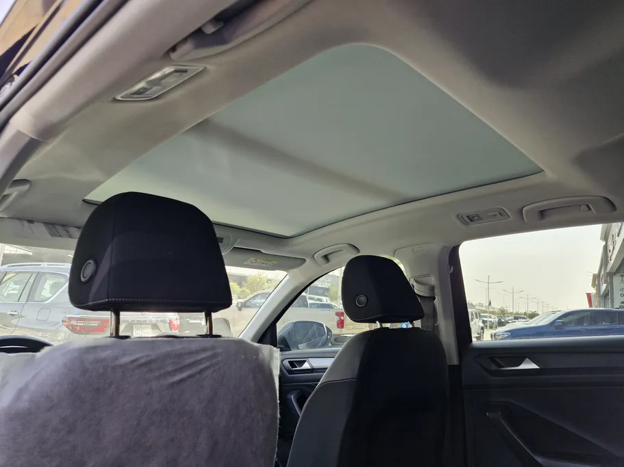 فولكس فاجن تي روك ترند 2023 