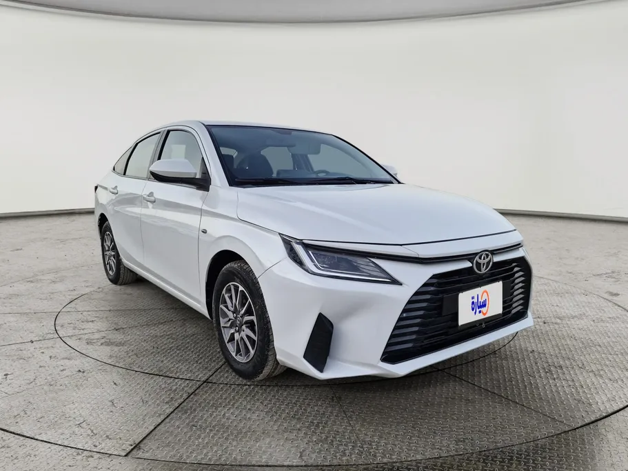 2023 Toyota Yaris  Y 