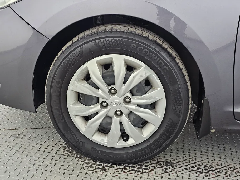 2020 Hyundai Accent GL 