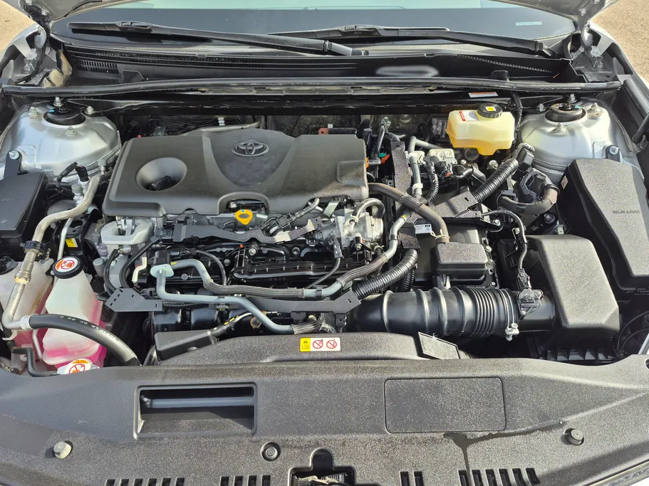 تويوتا كامري GLE HEV  2022 