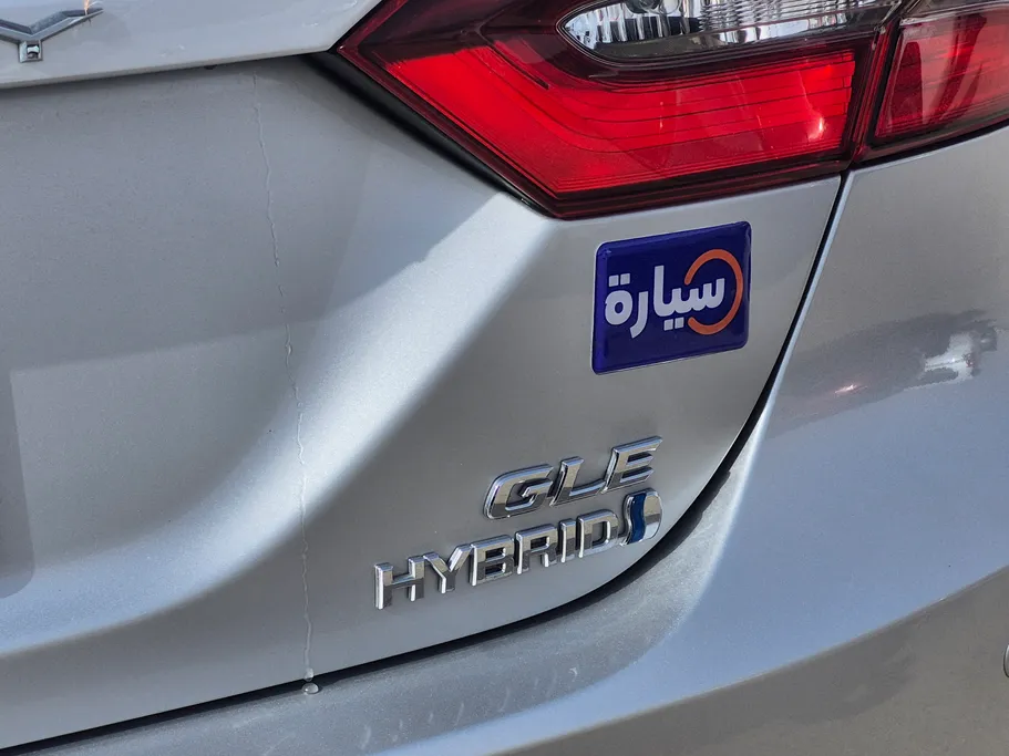 تويوتا كامري GLE HEV  2022 