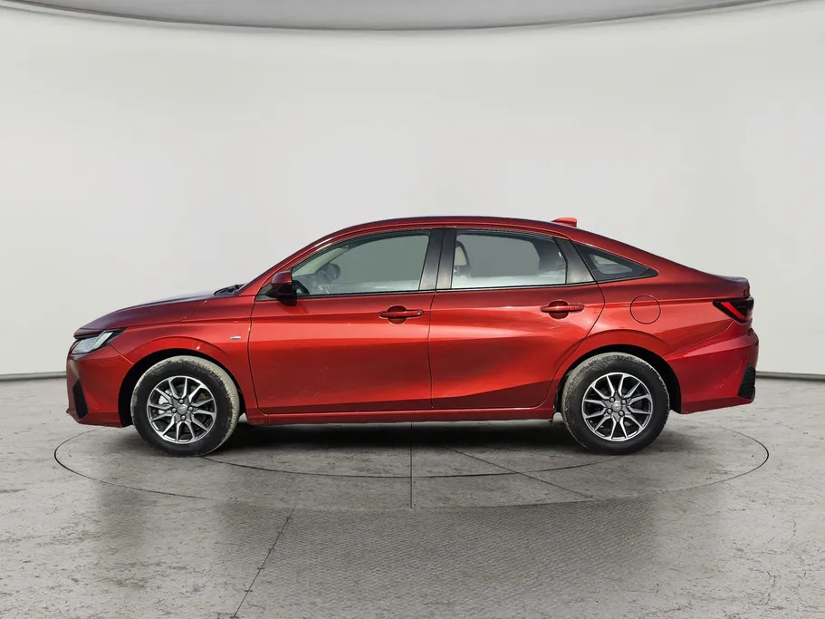 تويوتا يارس Y 2024 