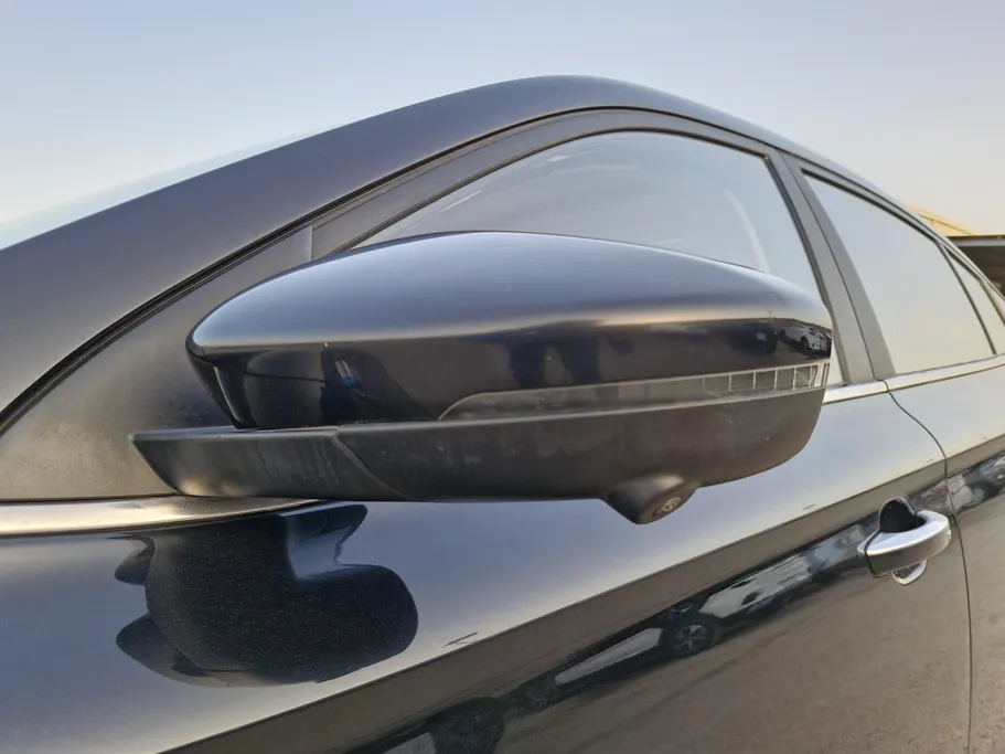 ام جي 5 LUX 2023 