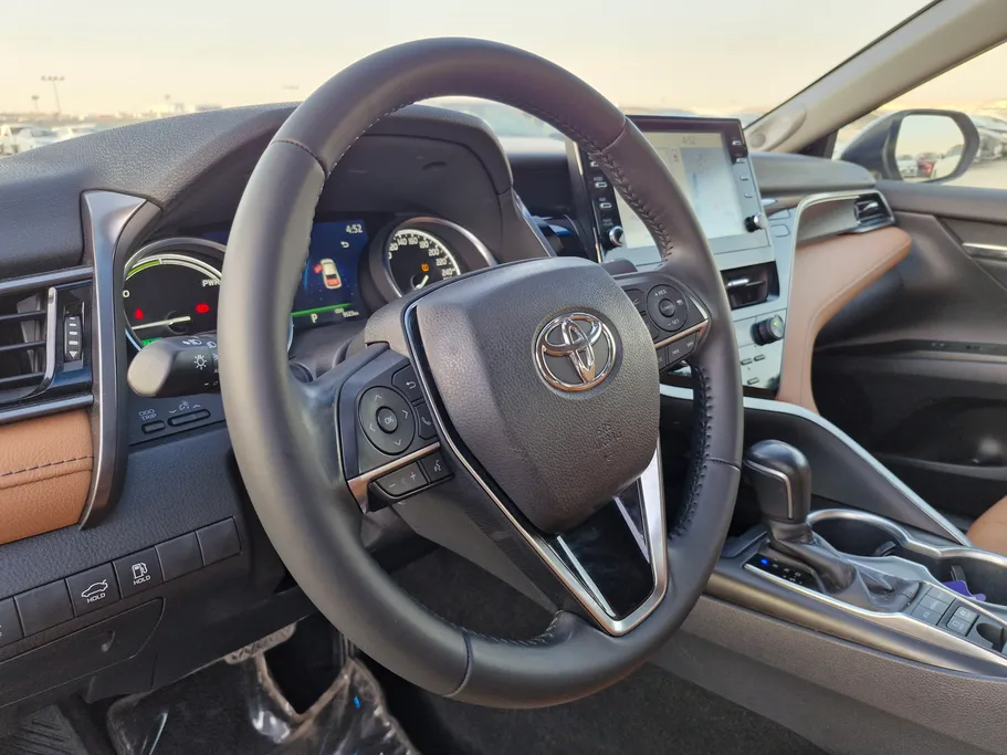 2024 Toyota Camry  GRANDE HEV 