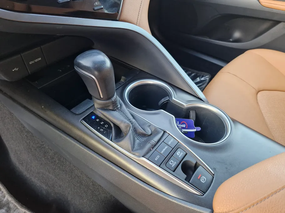 2024 Toyota Camry  GRANDE HEV 