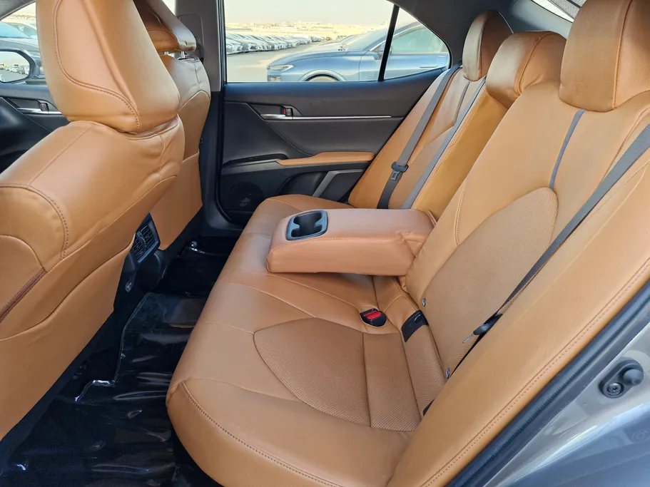 2024 Toyota Camry  GRANDE HEV 