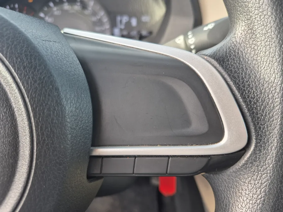 تويوتا يارس Y 2024 