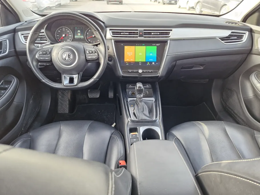 2022 MG 5 LUX 