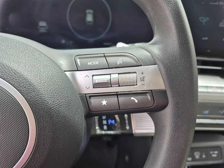 2024 Hyundai Kona SMART 