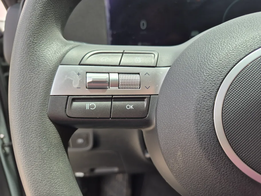 2024 Hyundai Kona SMART 