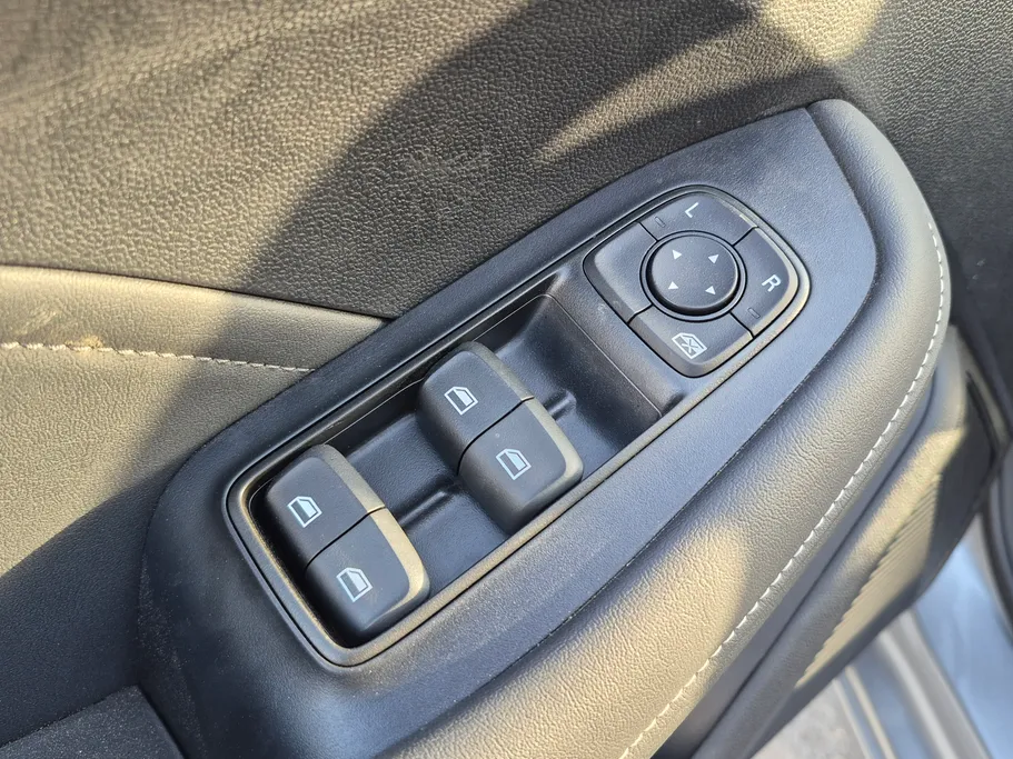 2025 MG 5 STD New Shape 