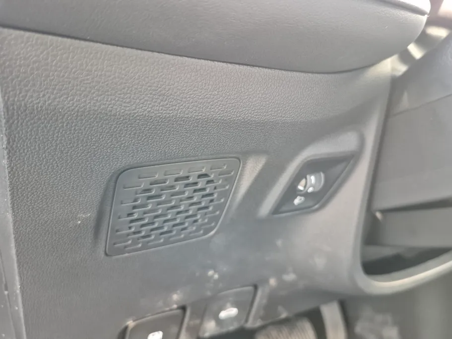 2025 MG 5 STD New Shape 