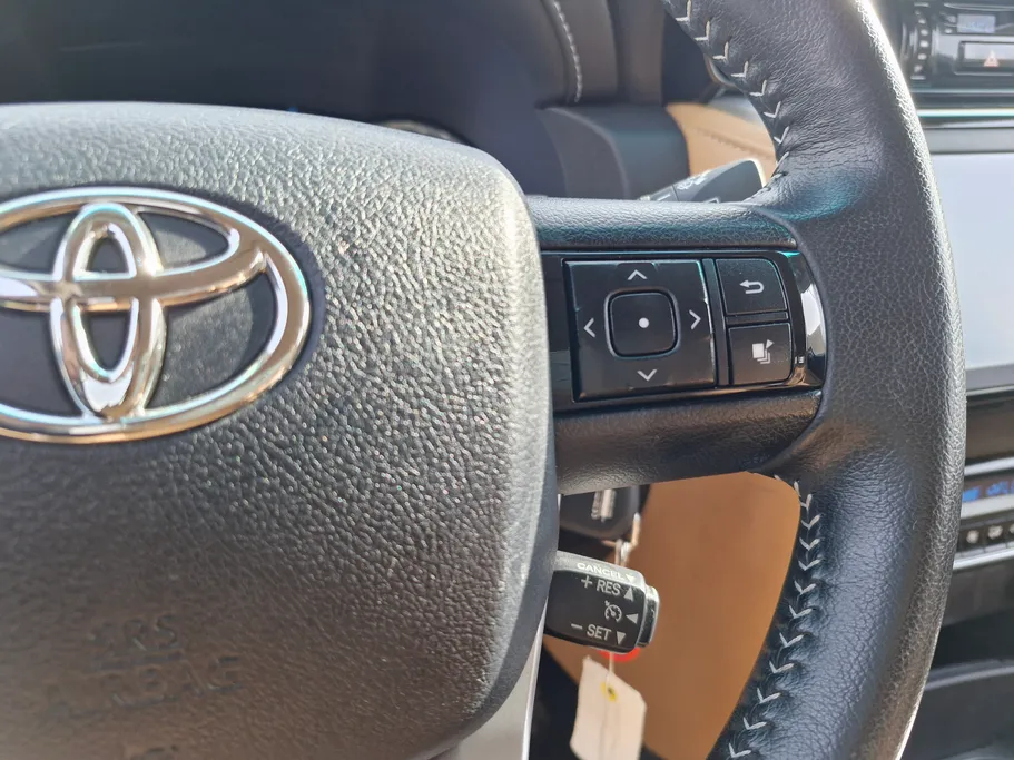 2023 Toyota Fortuner VX 