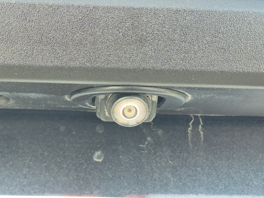 تويوتا يارس Y 2023 