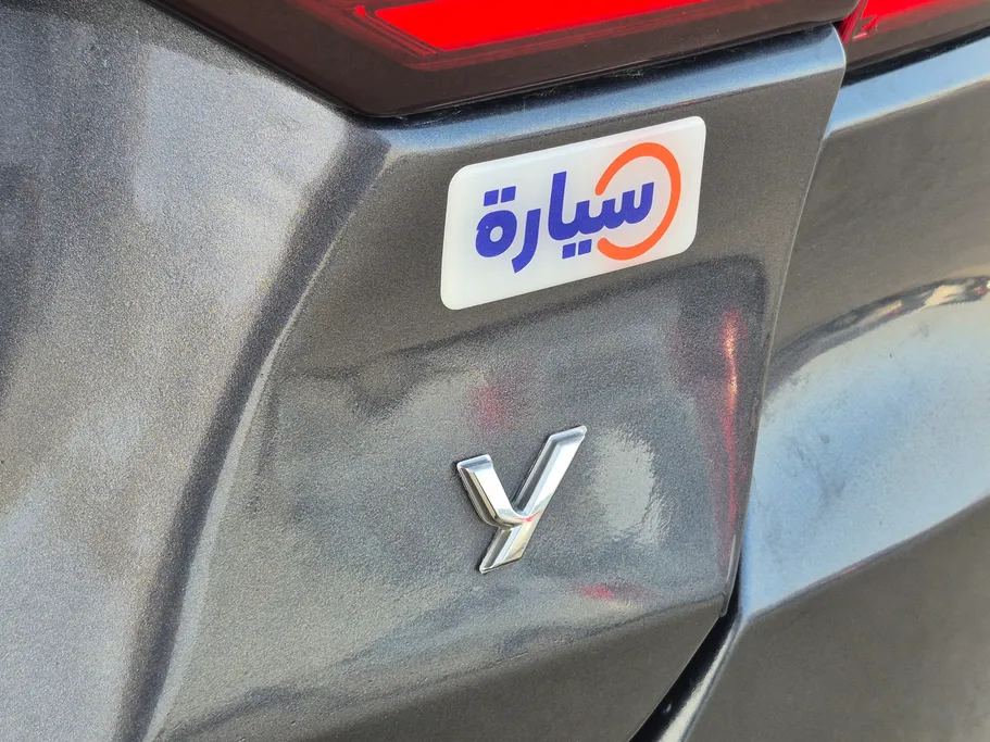 تويوتا يارس Y 2023 