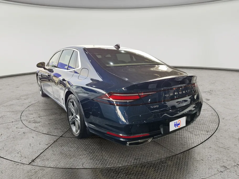 جينيسيس G90 Royal 2025 