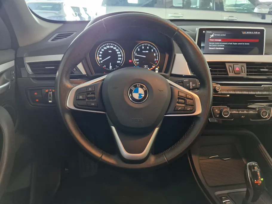 بي ام دبليو الفئة اكس 1 S Drive 20 i  2021 