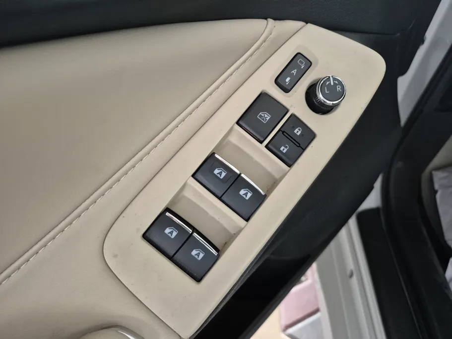 تويوتا افالون Touring 2021 