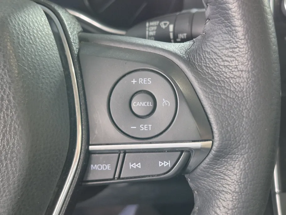 تويوتا افالون Touring 2021 