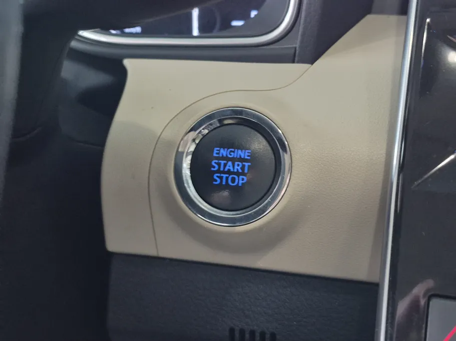 تويوتا افالون Touring 2021 