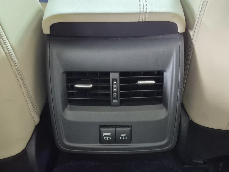 تويوتا افالون Touring 2021 