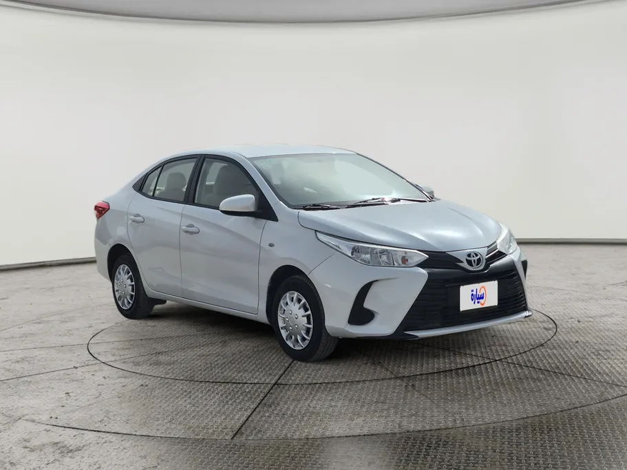تويوتا يارس Y 2022 
