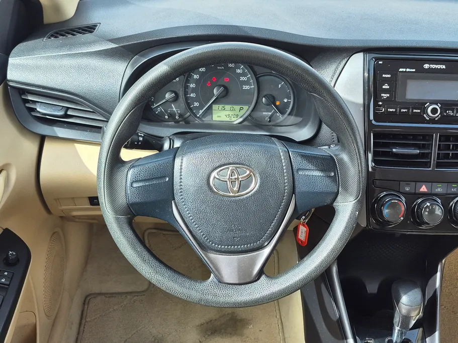 تويوتا يارس Y 2022 