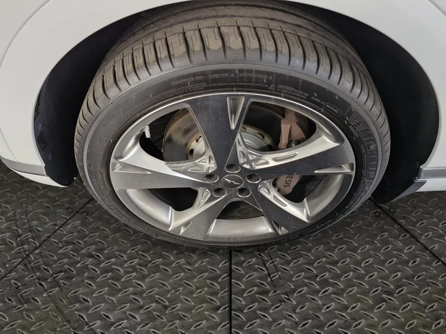 2023 Genesis GV80 Prestige 