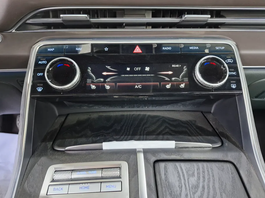 2023 Genesis GV80 Prestige 