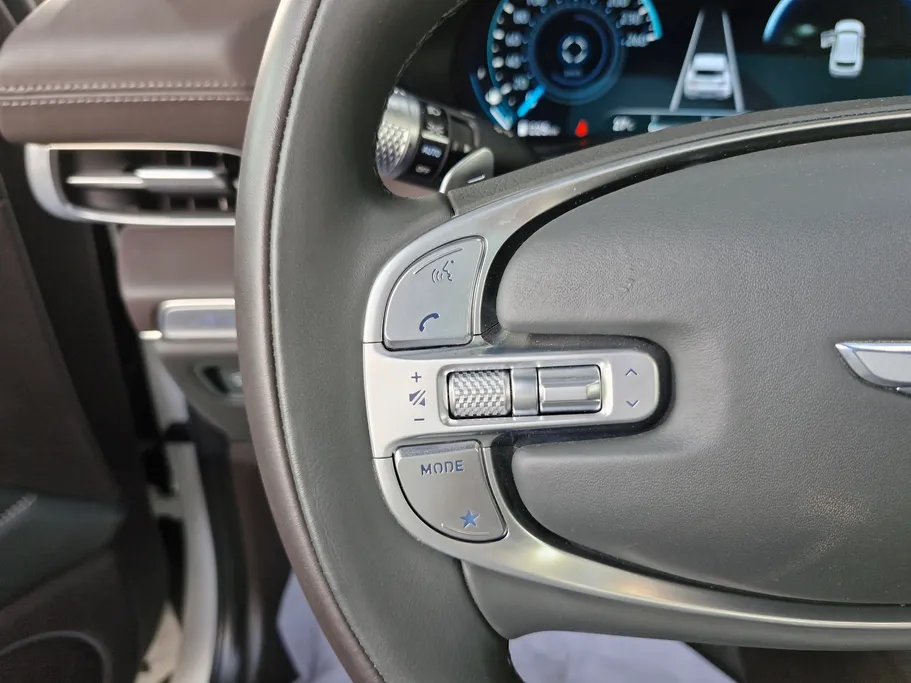 2023 Genesis GV80 Prestige 
