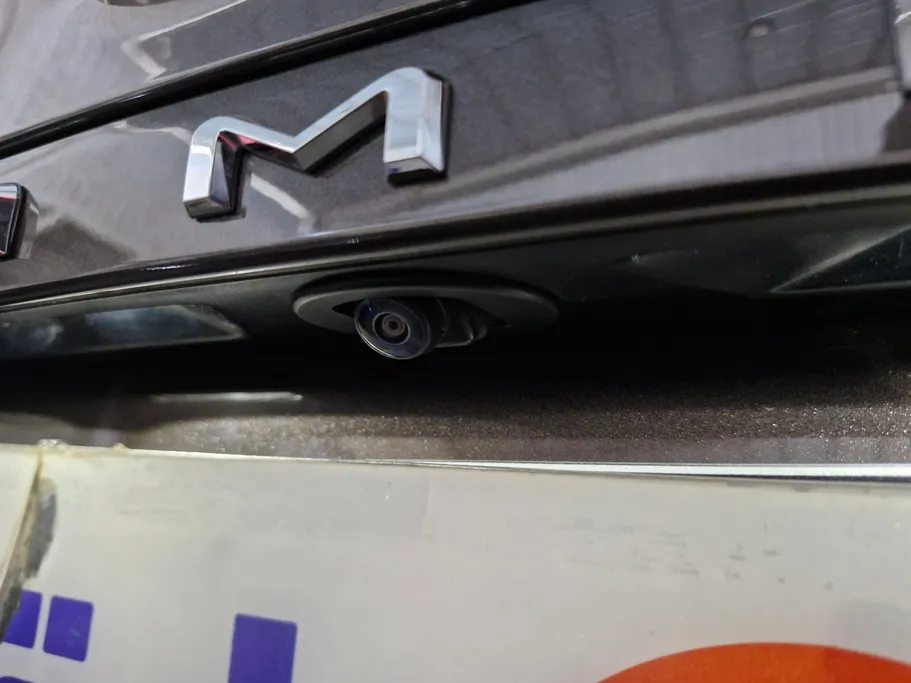 تويوتا كامري LE 2024 