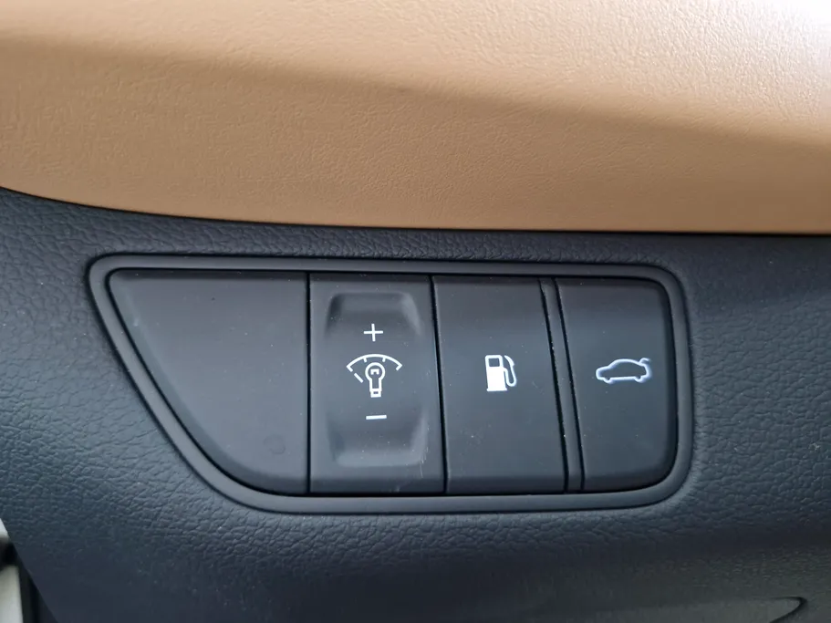 جينيسيس G70  2023 