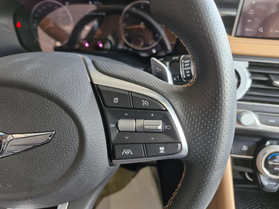 جينيسيس G70  2023 