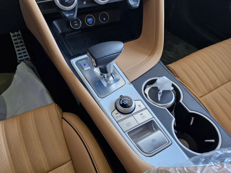 جينيسيس G70  2023 