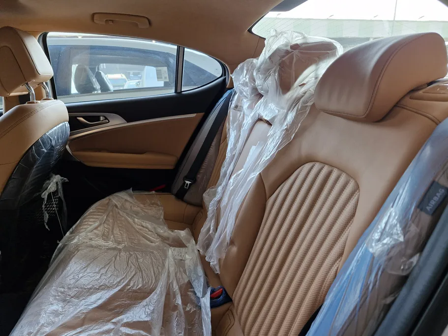 جينيسيس G70  2023 