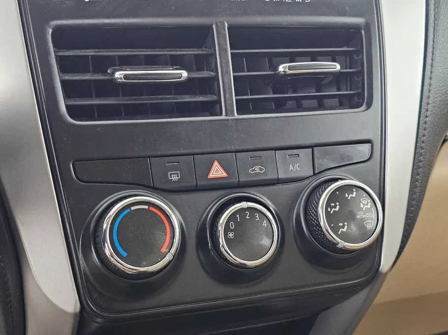 تويوتا يارس Y 2020 