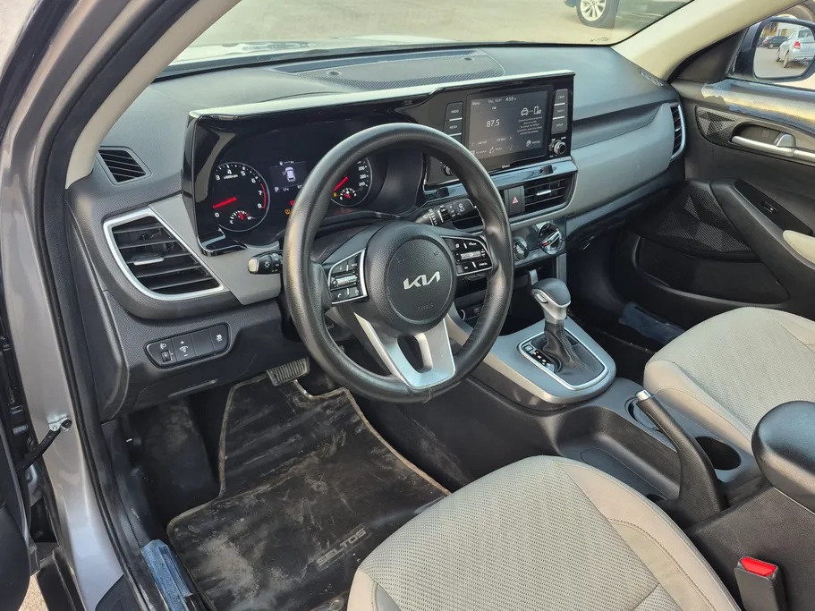 2023 Kia Seltos LX 