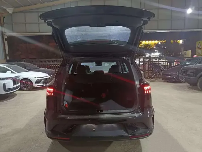 رينو كوليوس ايقونيك 2026 