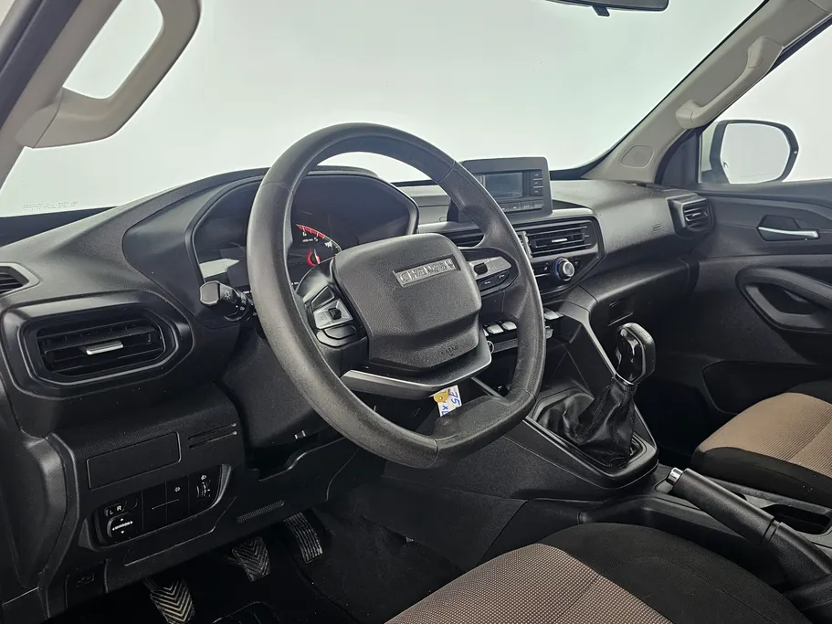 شانجان هنتر أوميغا 2023 