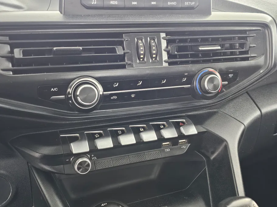 شانجان هنتر أوميغا 2023 