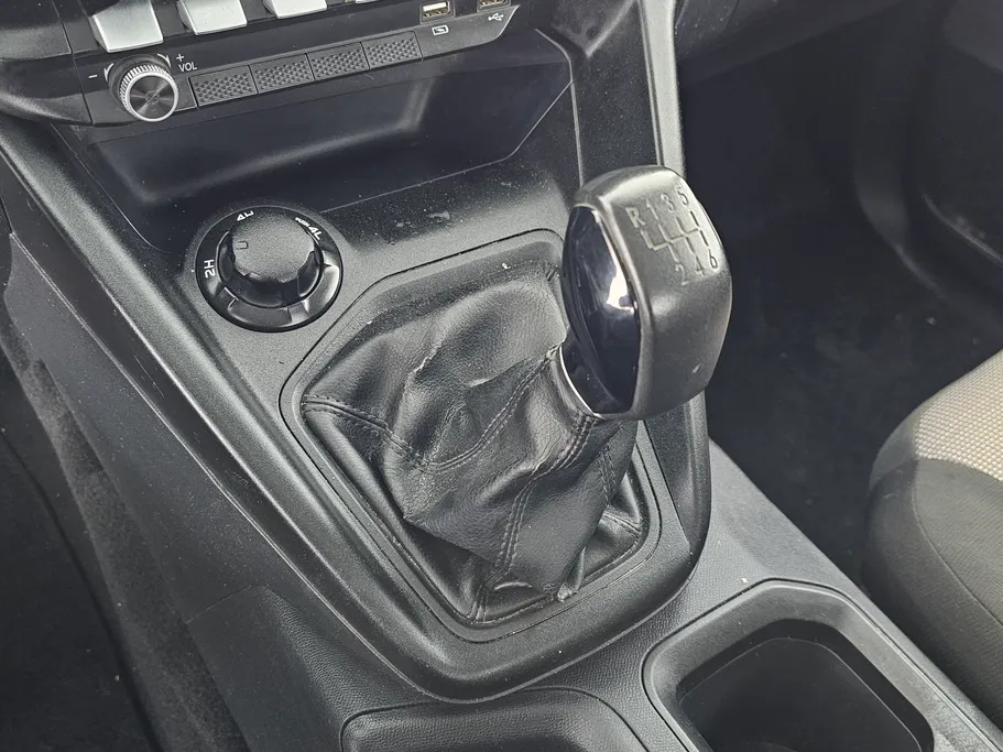 شانجان هنتر أوميغا 2023 